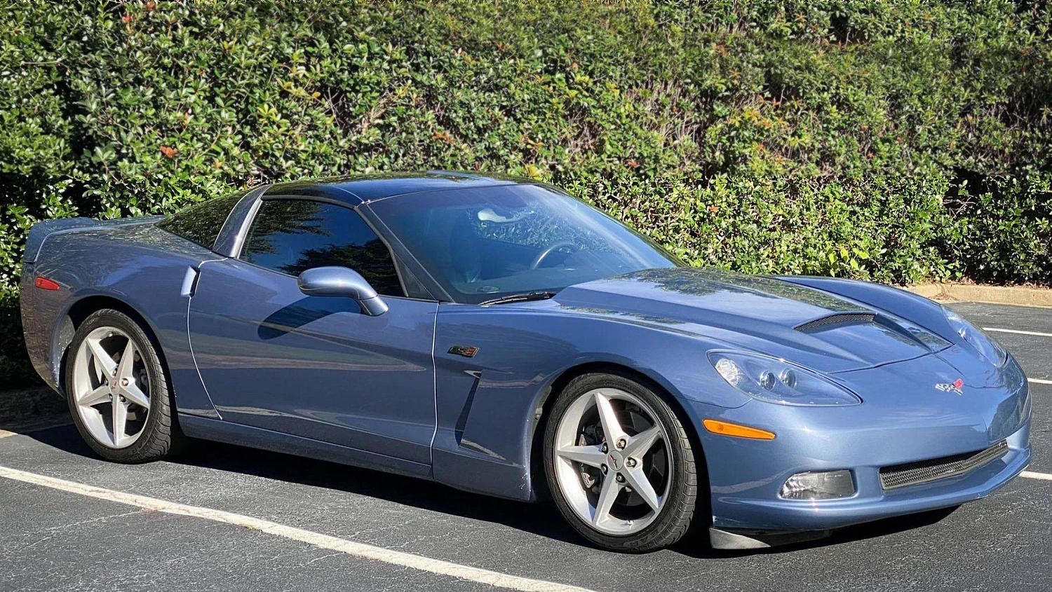 Click to Enlarge-Esc to Close Corvette Generations/C6/C6 2012 Blue.webp